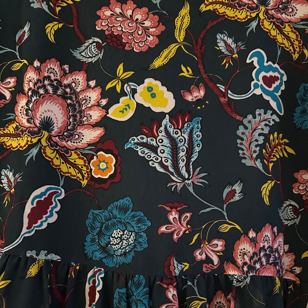 LOFT Multicolor Floral Blouse - Picture 2 of 3